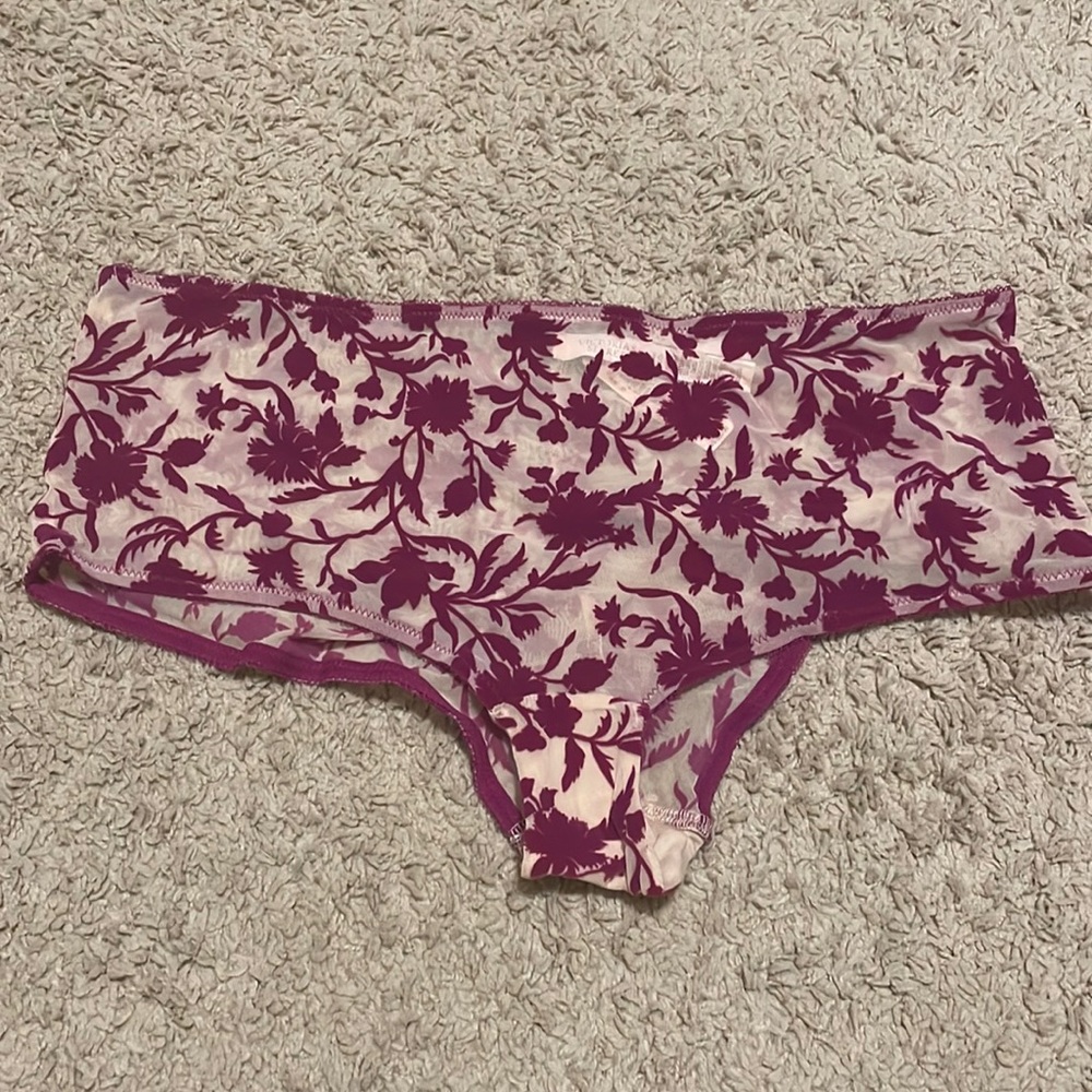 NWT Victoria’s Secret Shortie Panty
